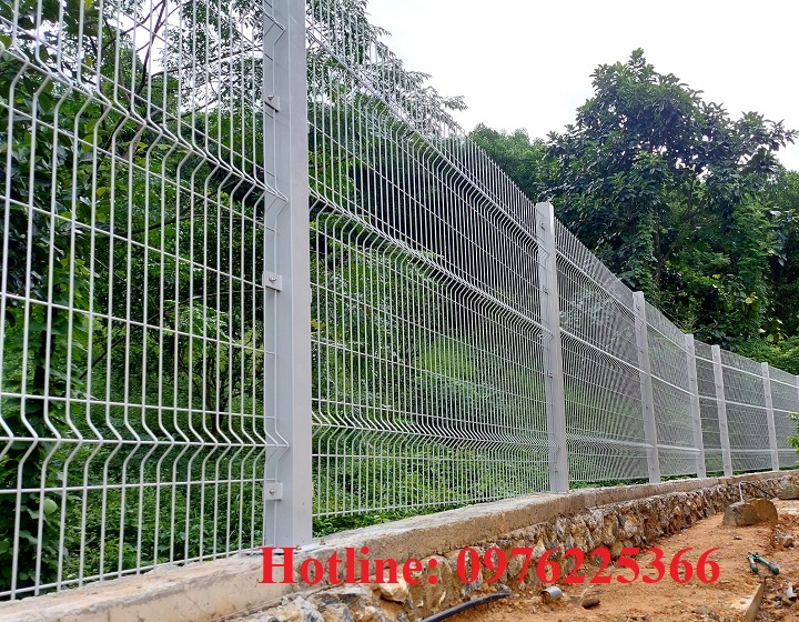 hàng rào chấn sóng sơn tính điện màu ghi